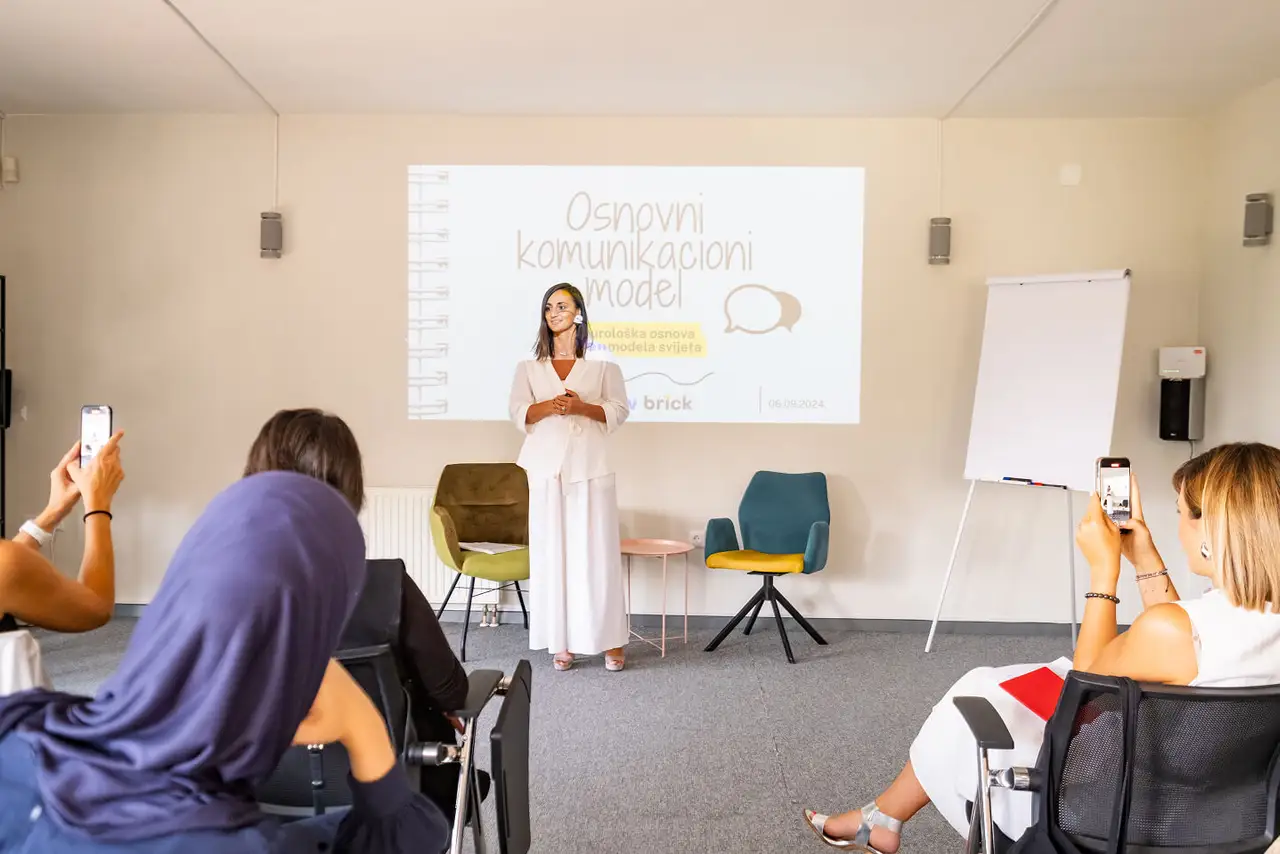 Predavanje o osnovnom komunikacionom modelu